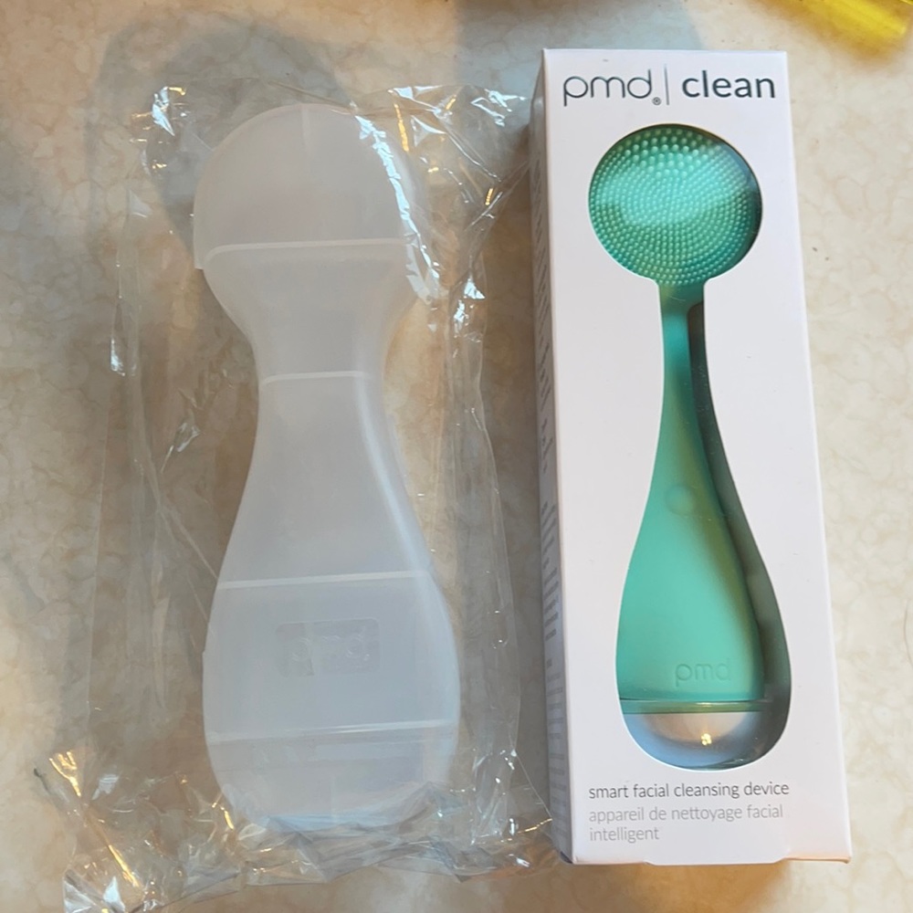 PMD Cleansing Device